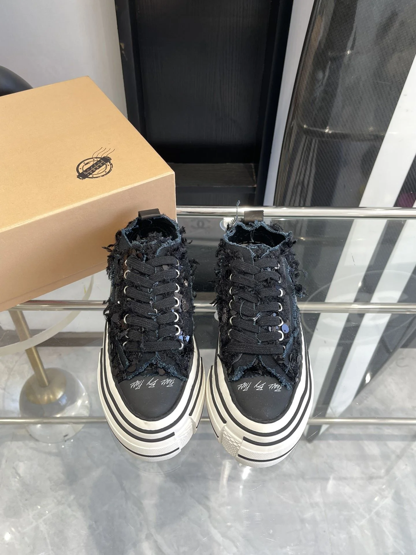 Comfortable Xvessel Shoes 7093