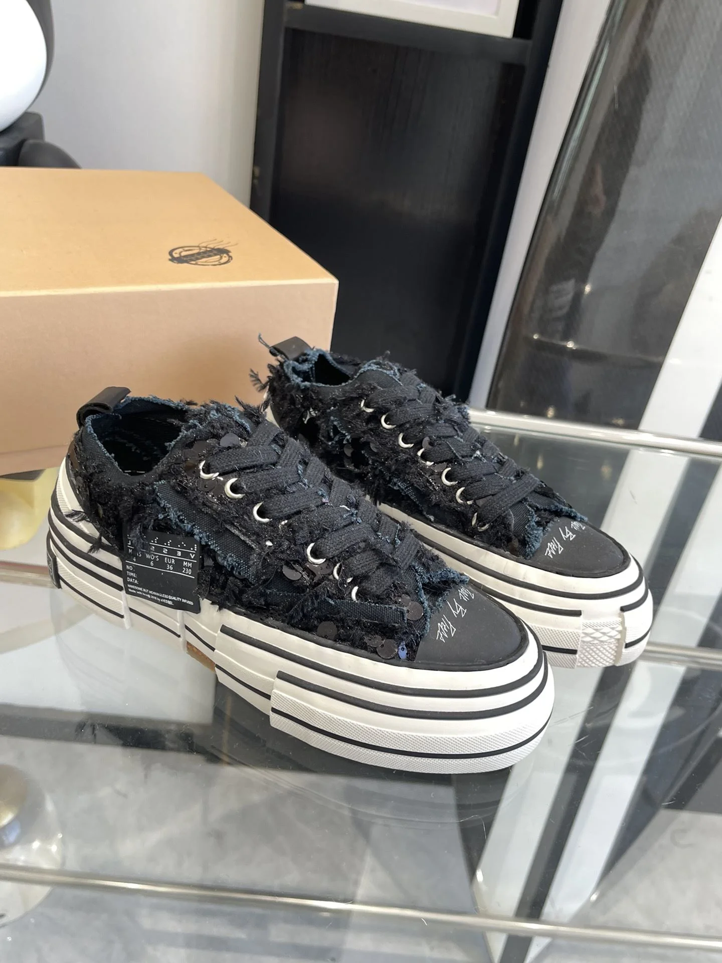 Comfortable Xvessel Shoes 7093