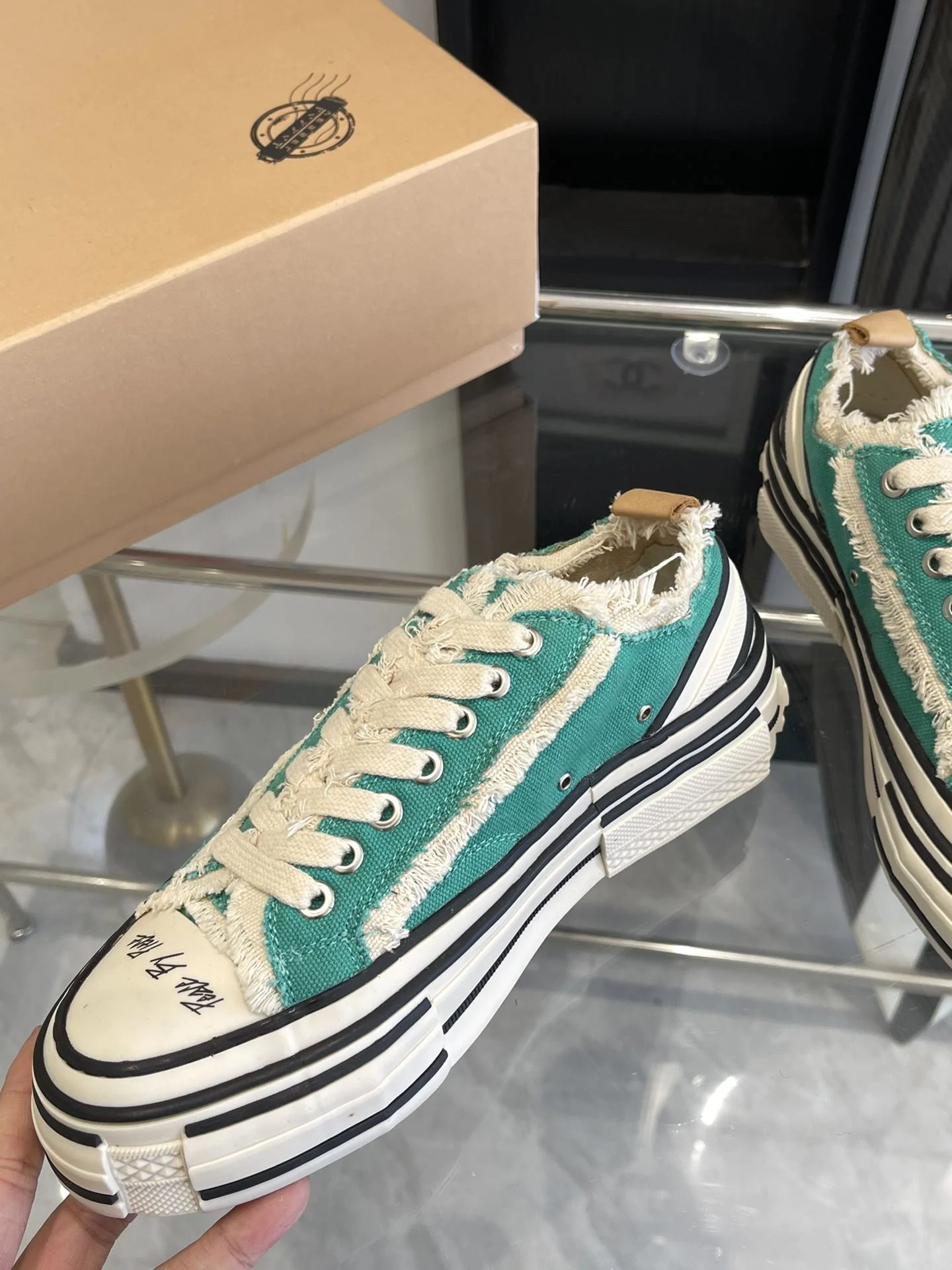 DailyWear Xvessel Shoes 7077