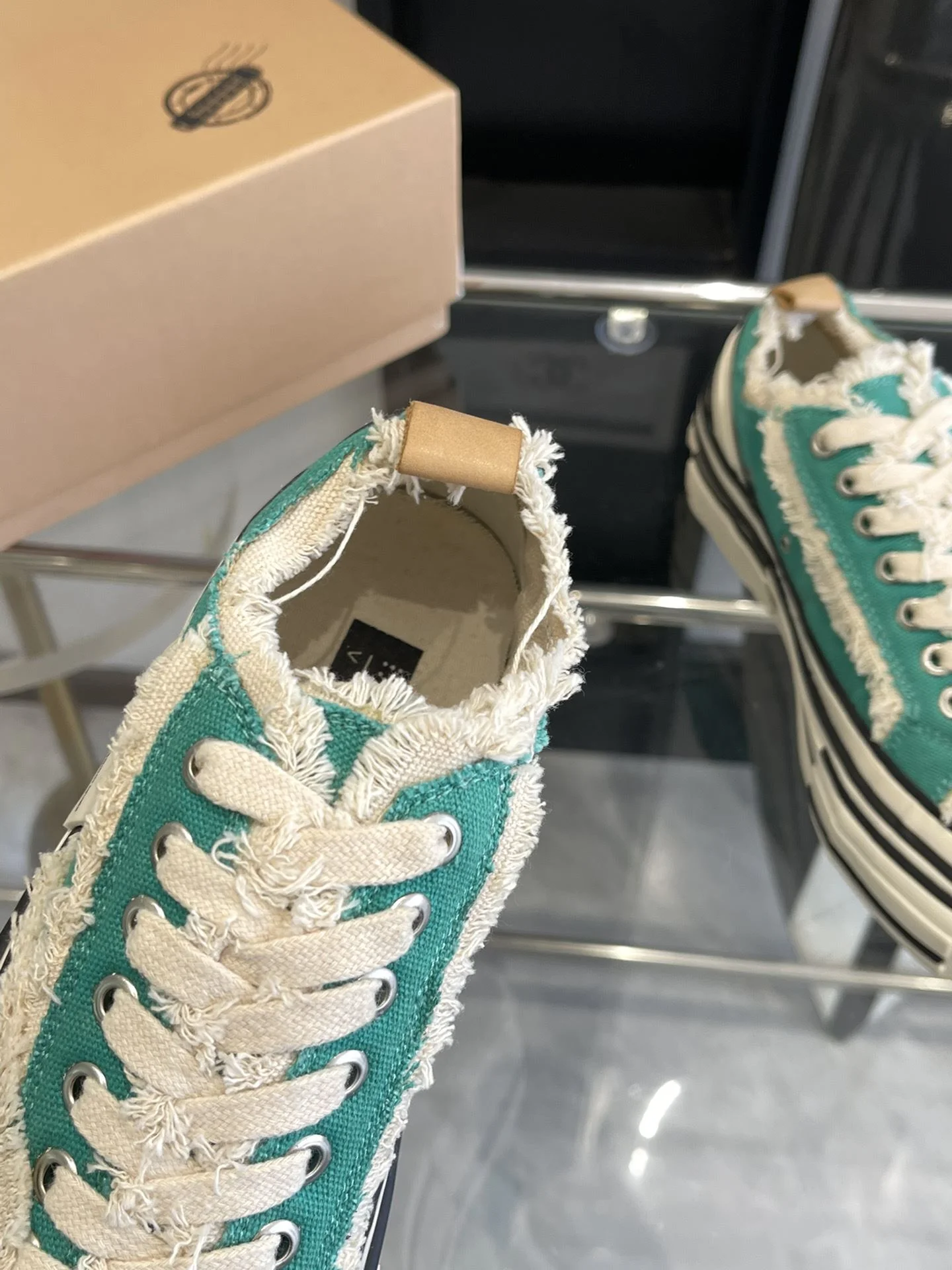 DailyWear Xvessel Shoes 7077