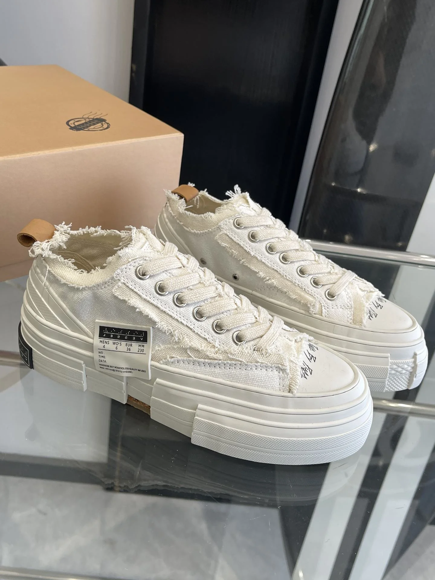 Xvessel Shoes Bold 7097