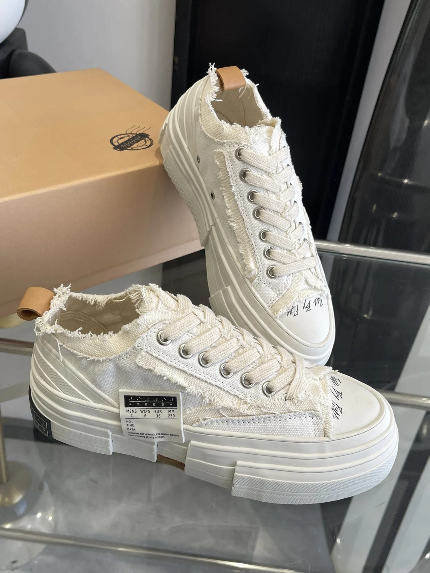 Xvessel Shoes Bold 7097