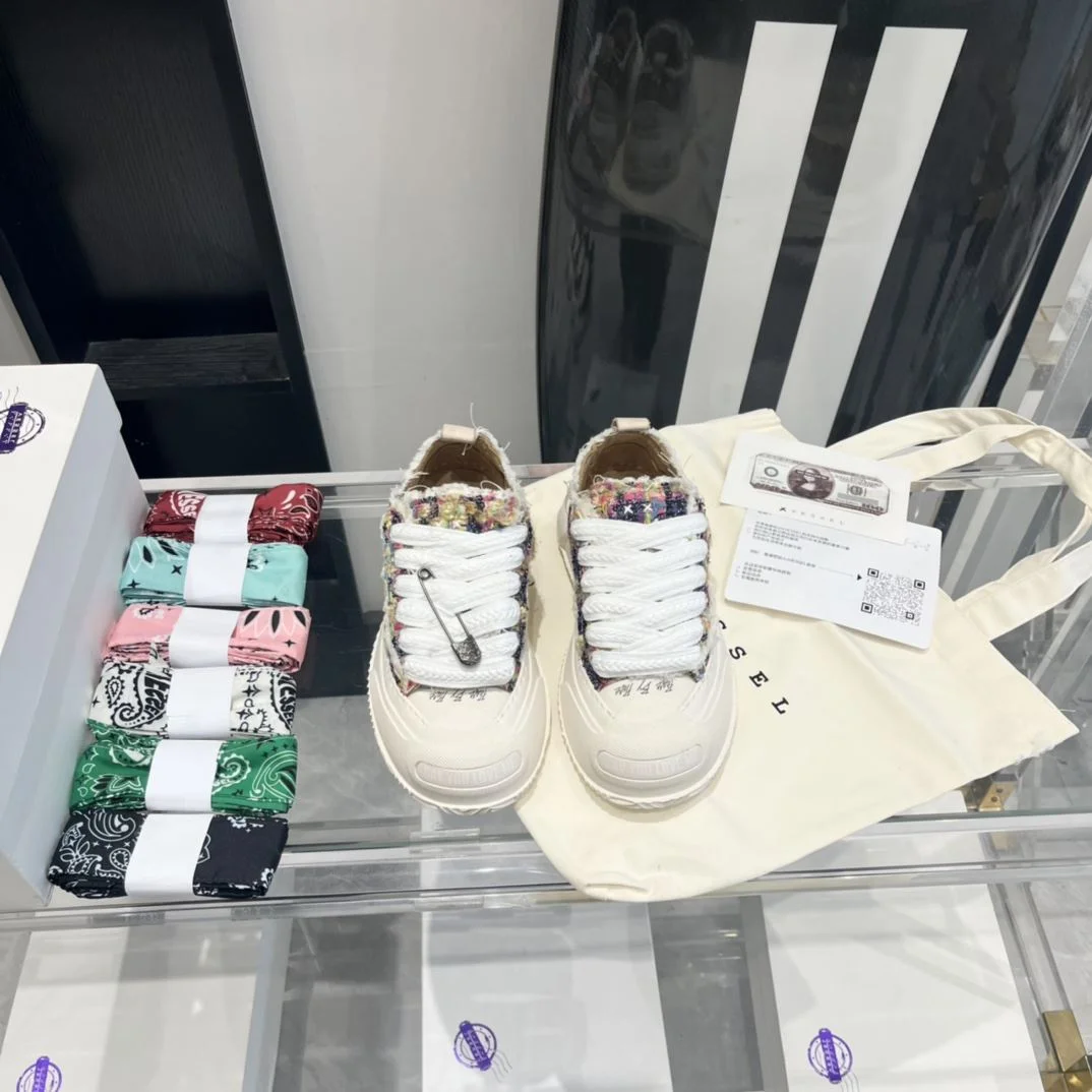 Xvessel Shoes UrbanStyle 7055