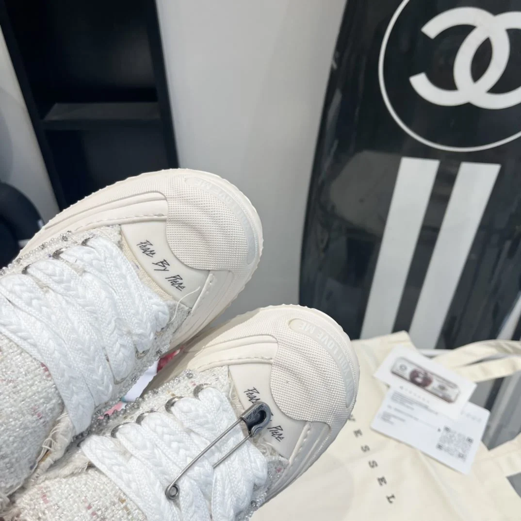 Packable Xvessel Shoes 7070