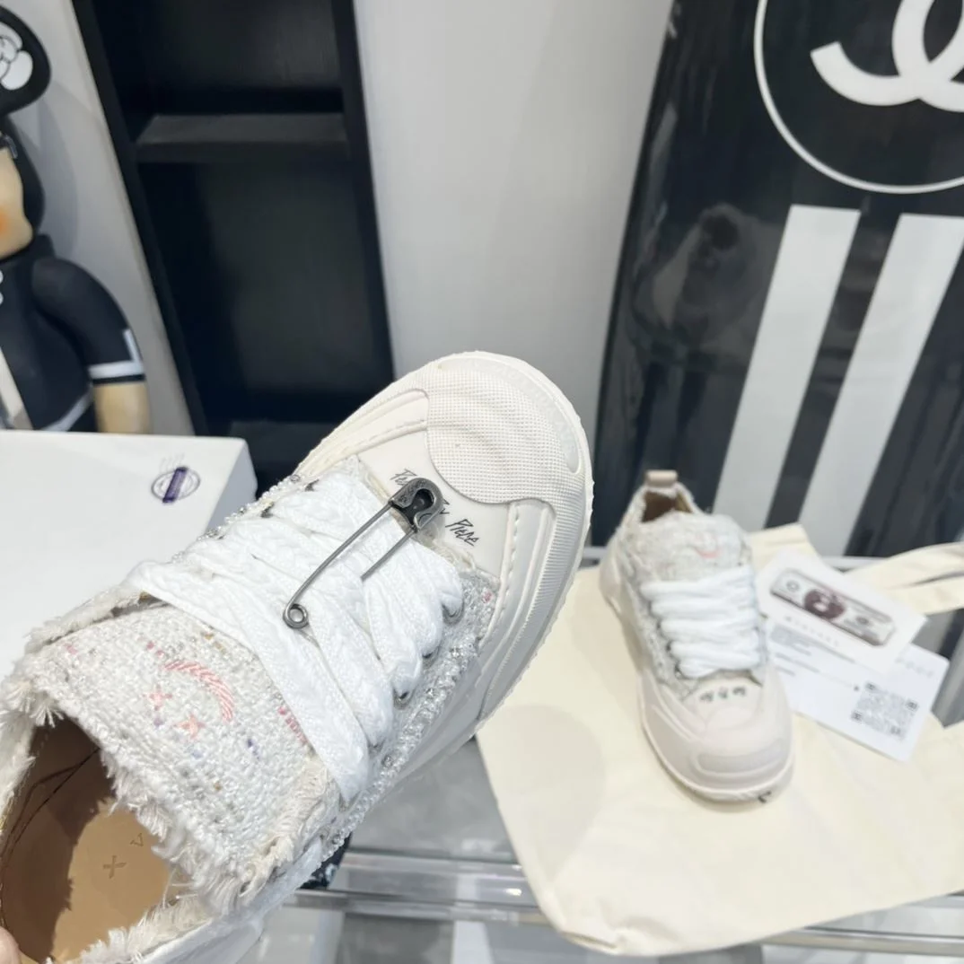 Packable Xvessel Shoes 7070