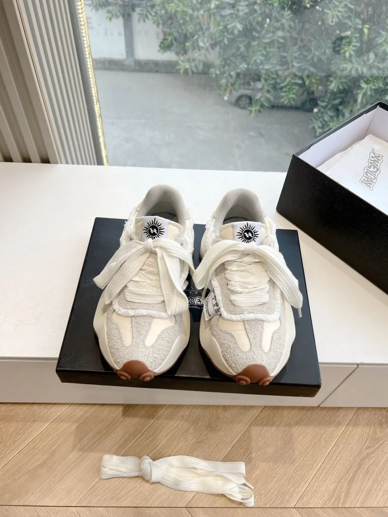 ModernLook Xvessel Shoes 8683