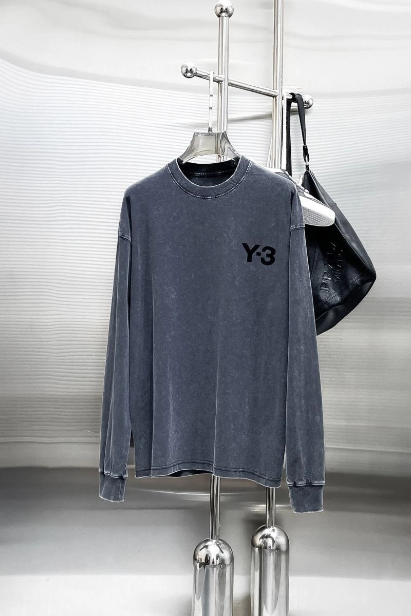 Modern Y-3 T-Shirts 158892