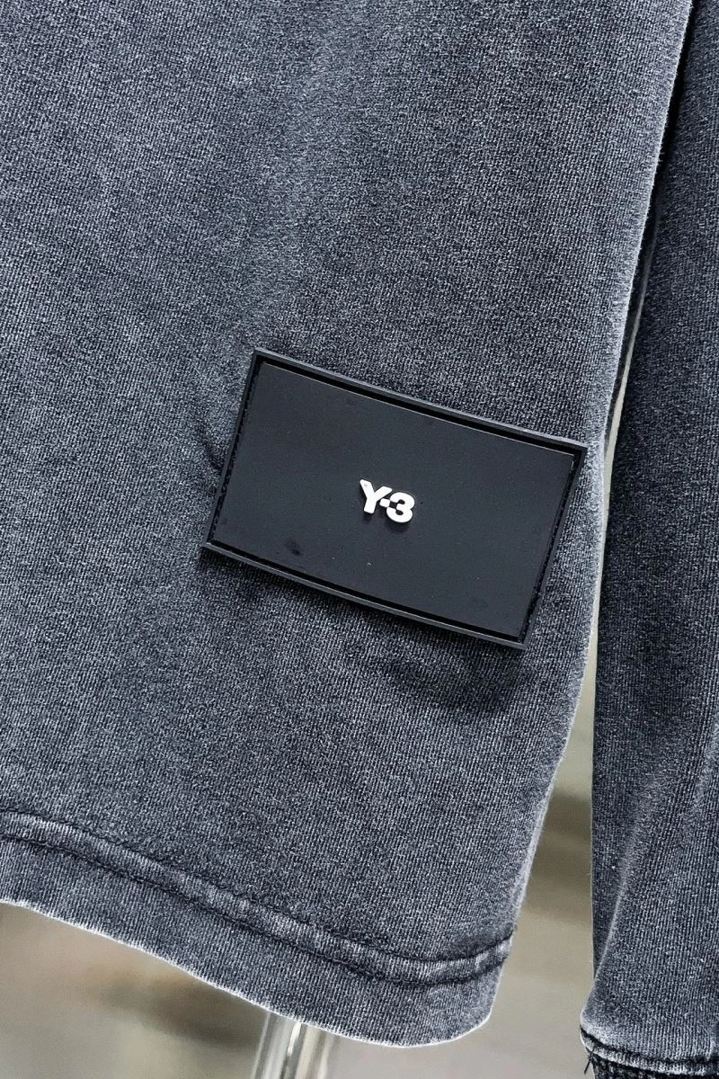 Modern Y-3 T-Shirts 158892