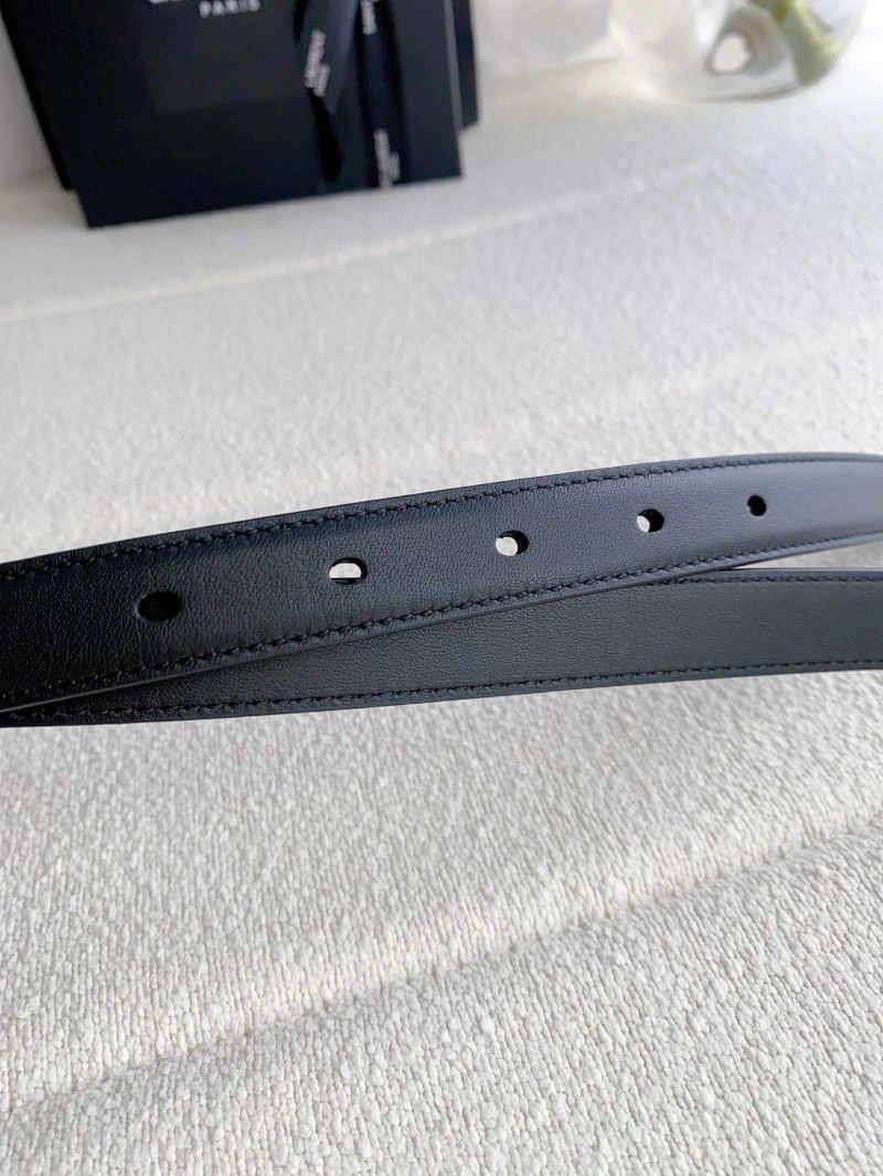YSL Belts Effortless 305934