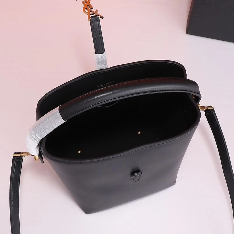 Versatile YSL Bucket Bags 86671
