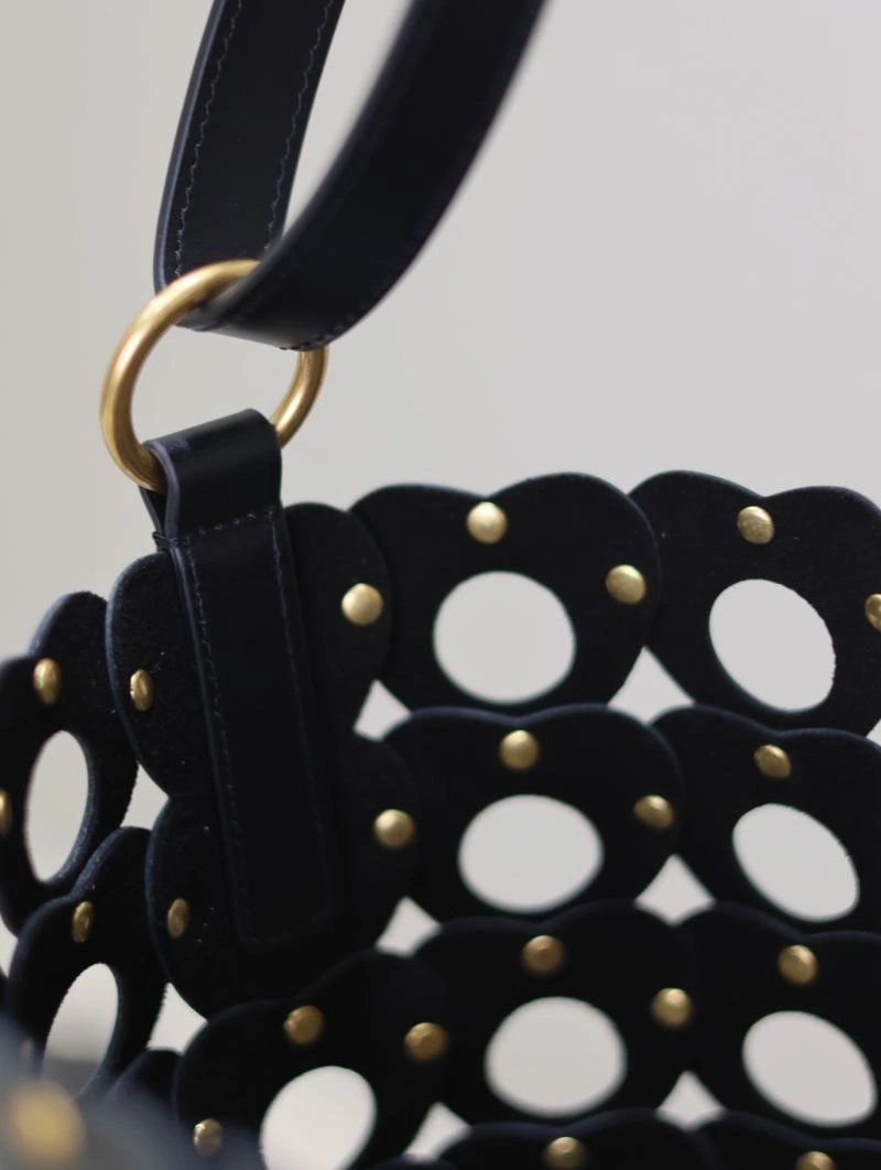 Comfortable YSL Bucket Bags 63120