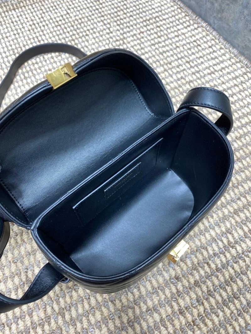 Resilient YSL Bucket Bags 63193