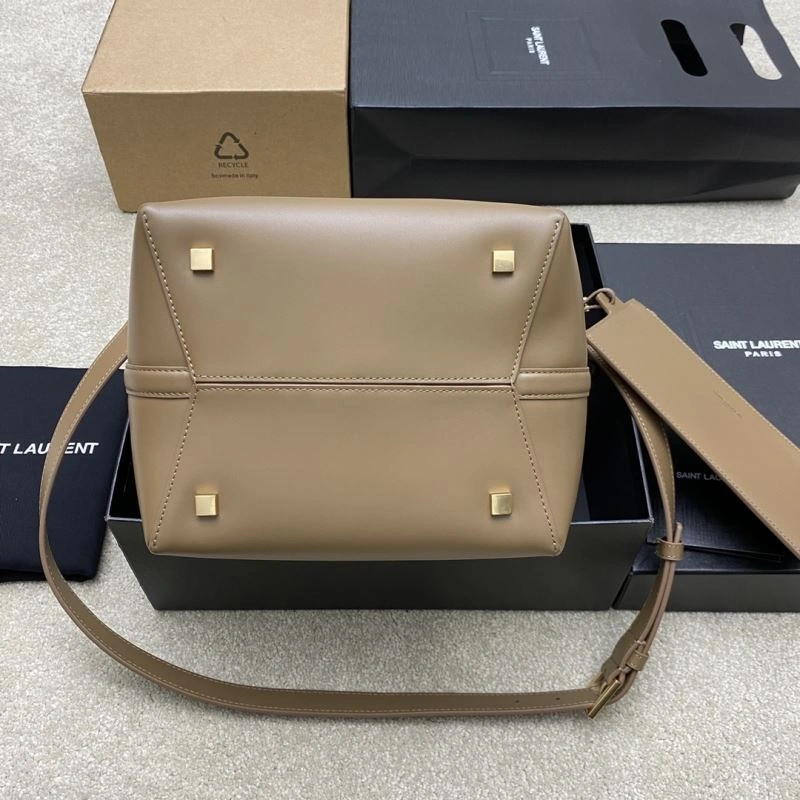 Supportive YSL Bucket Bags 62414