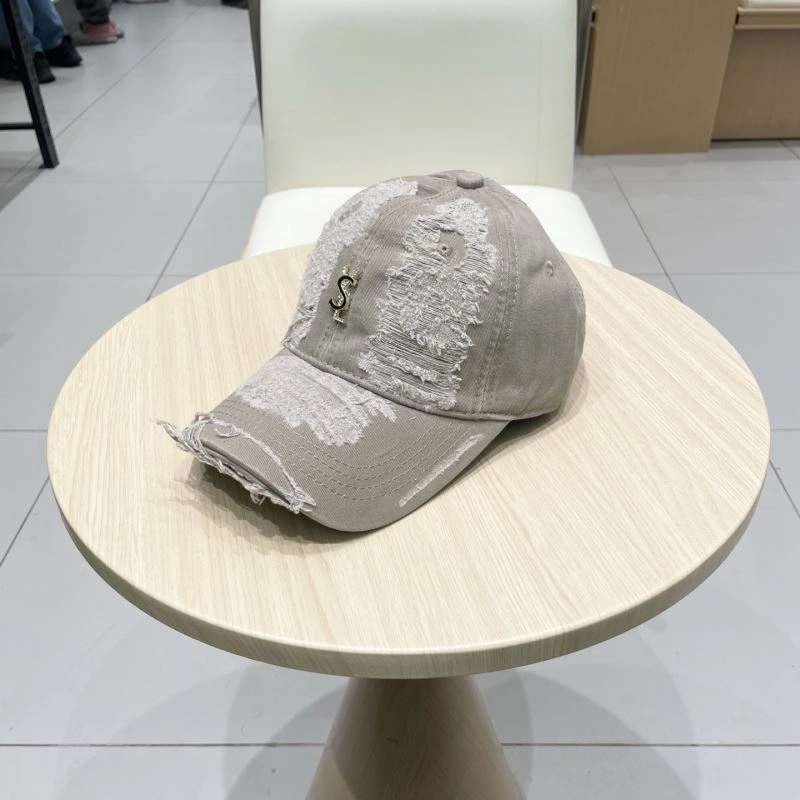 Bold YSL Caps 256986