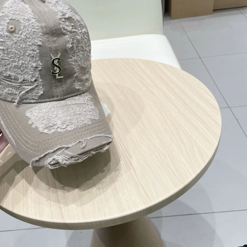 Bold YSL Caps 256986