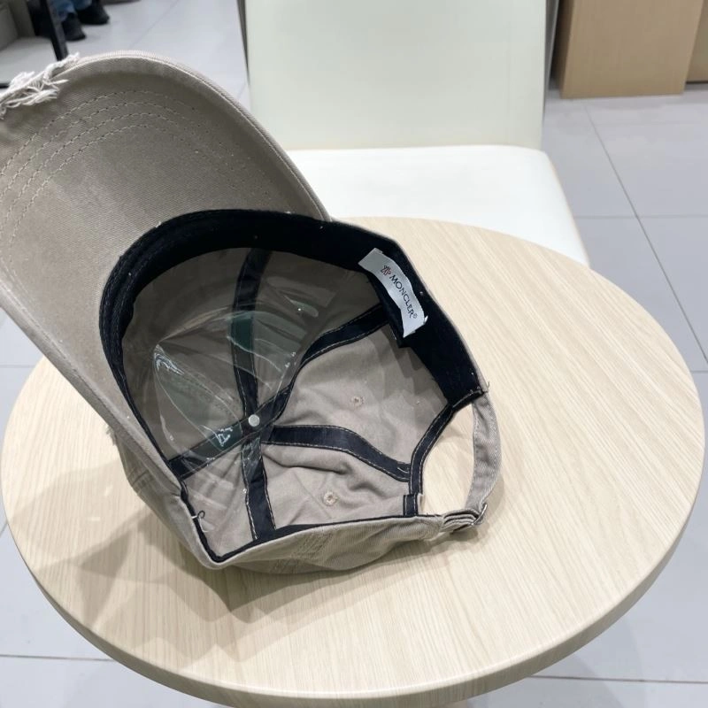 Bold YSL Caps 256986