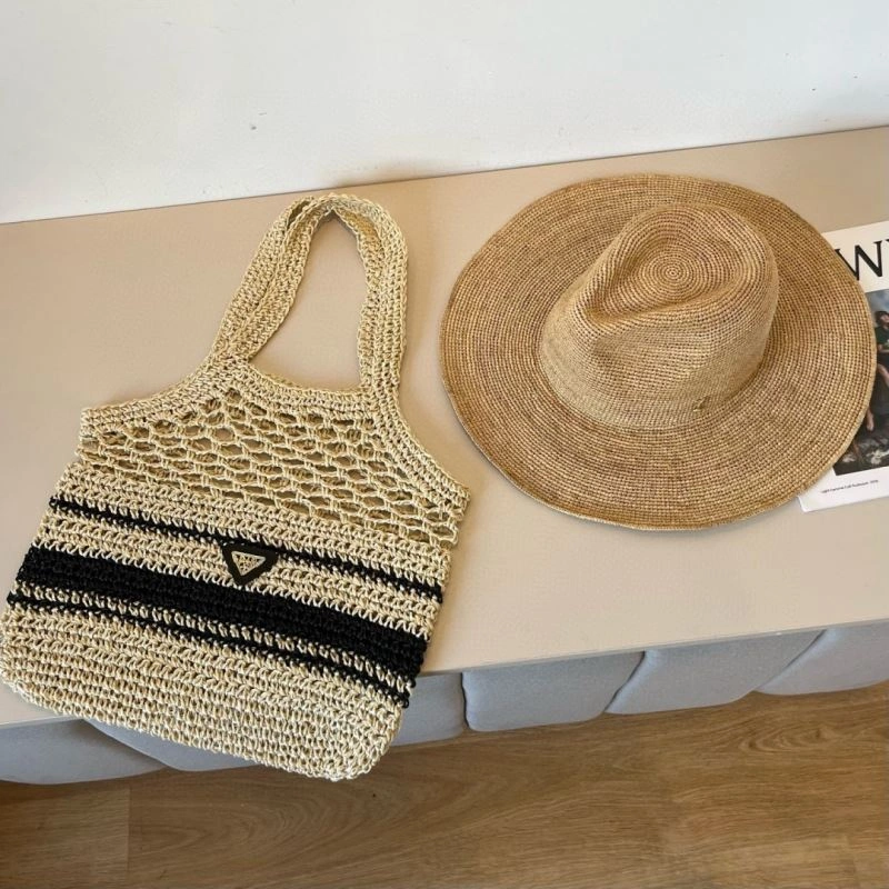 Minimalist YSL Caps 261562