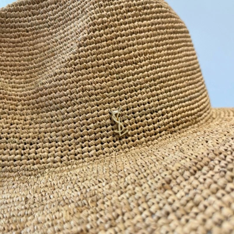 Minimalist YSL Caps 261562