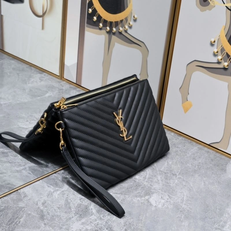 Seasonal YSL Clutch Bags 86697