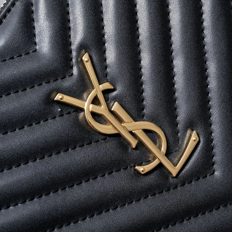 Seasonal YSL Clutch Bags 86697