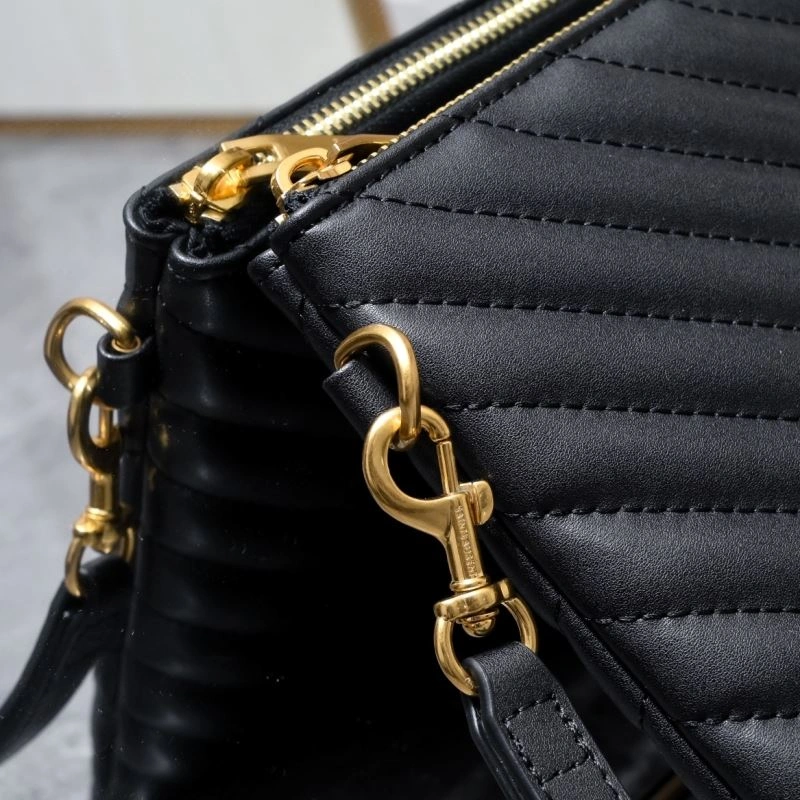 Seasonal YSL Clutch Bags 86697