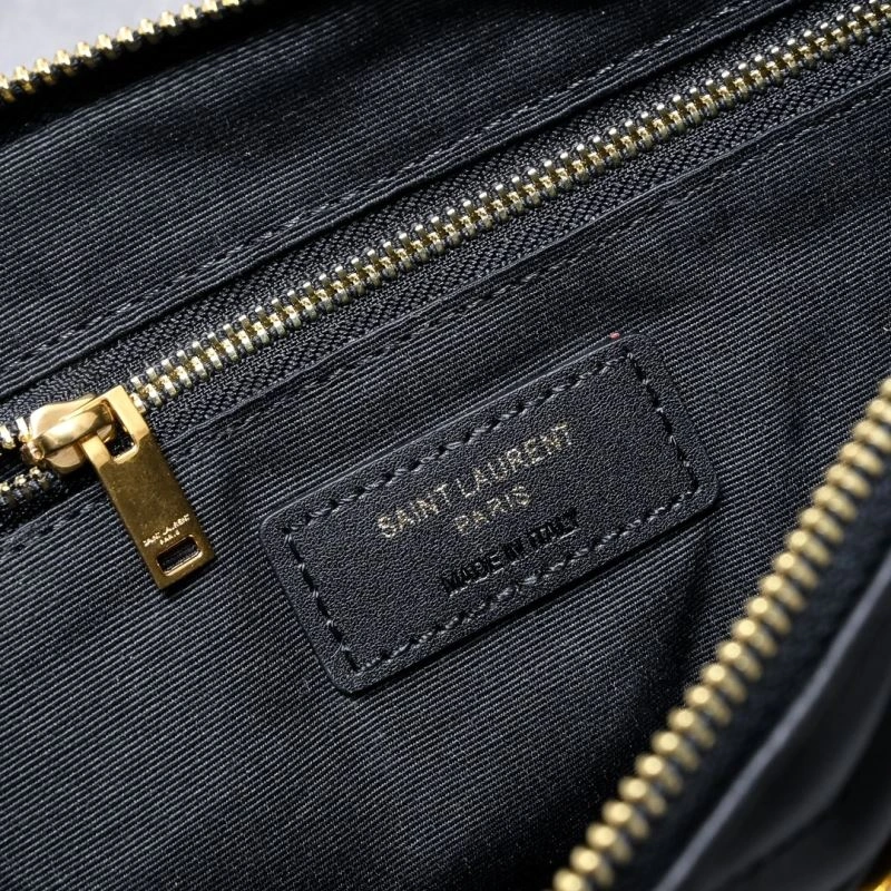 Seasonal YSL Clutch Bags 86697