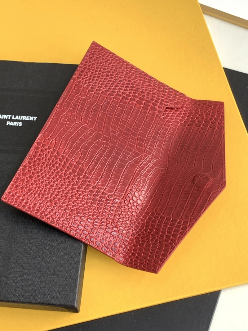 Minimalist YSL Clutch Bags 78242