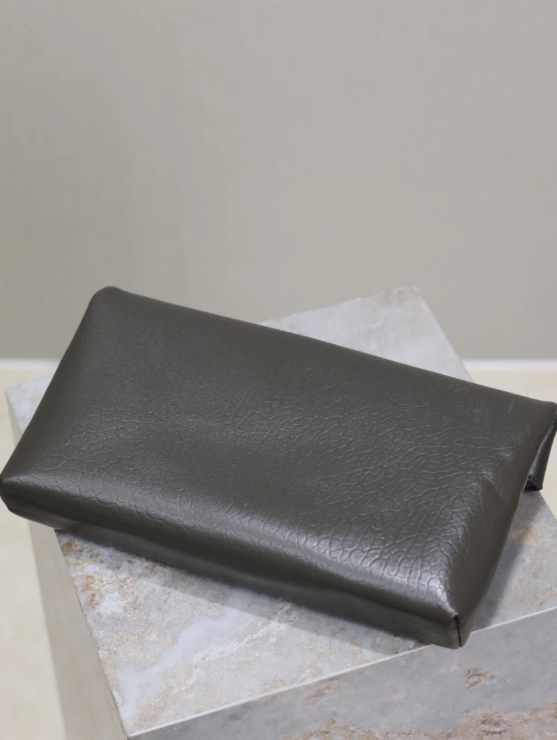 Durable YSL Clutch Bags 63137