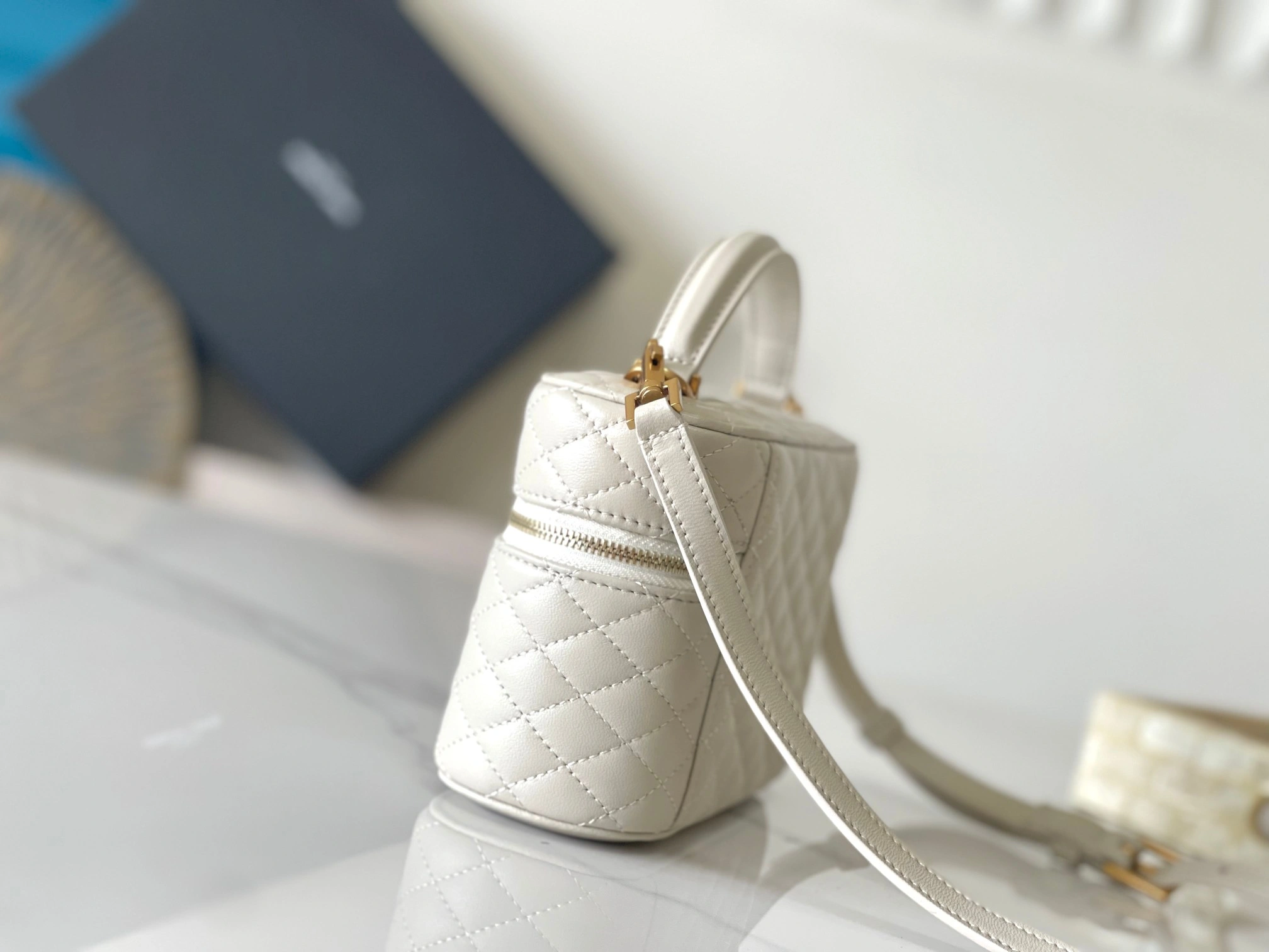 YSL Cosmetic Bags Resilient 71784