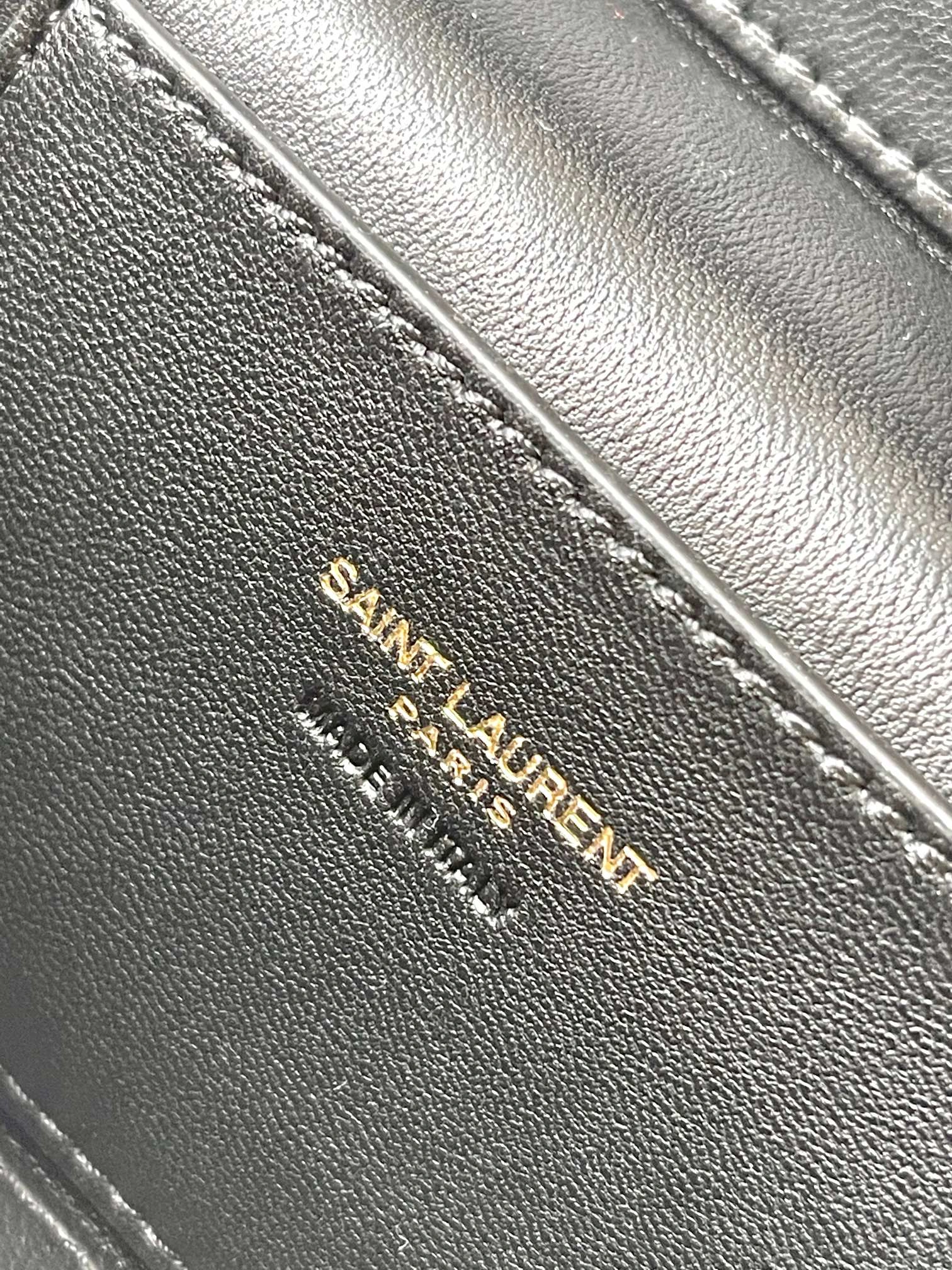 YSL Cosmetic Bags Resilient 71784