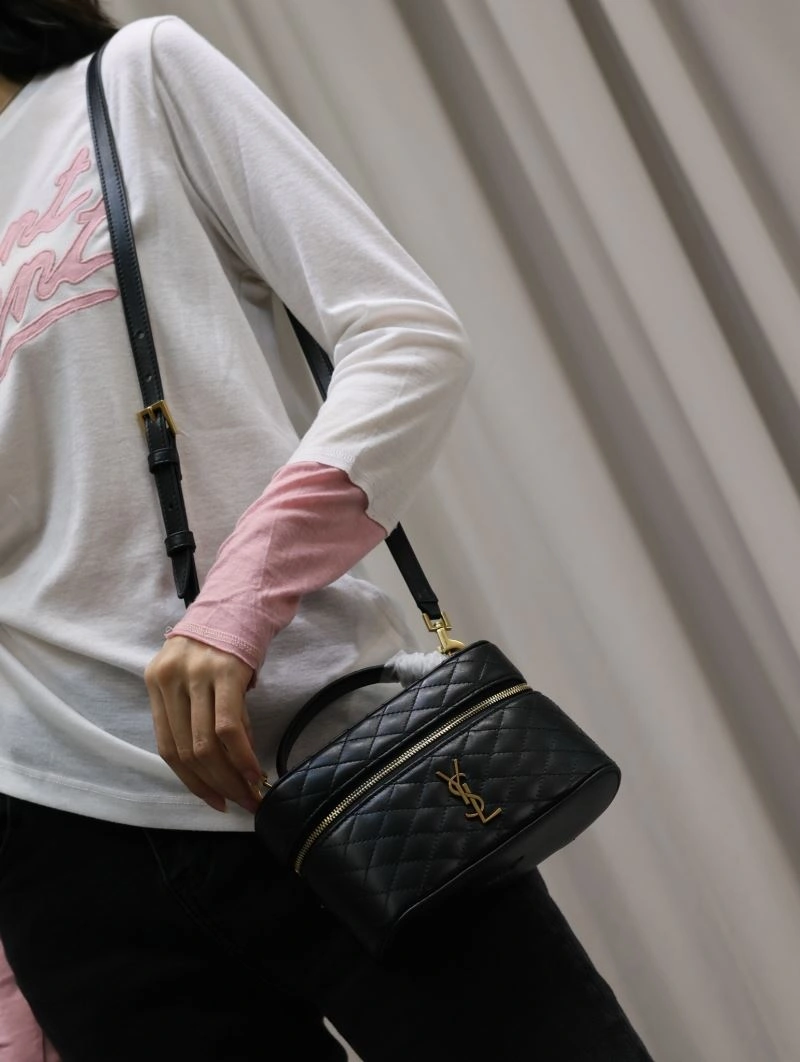 YSL Cosmetic Bags Trendsetting 63061