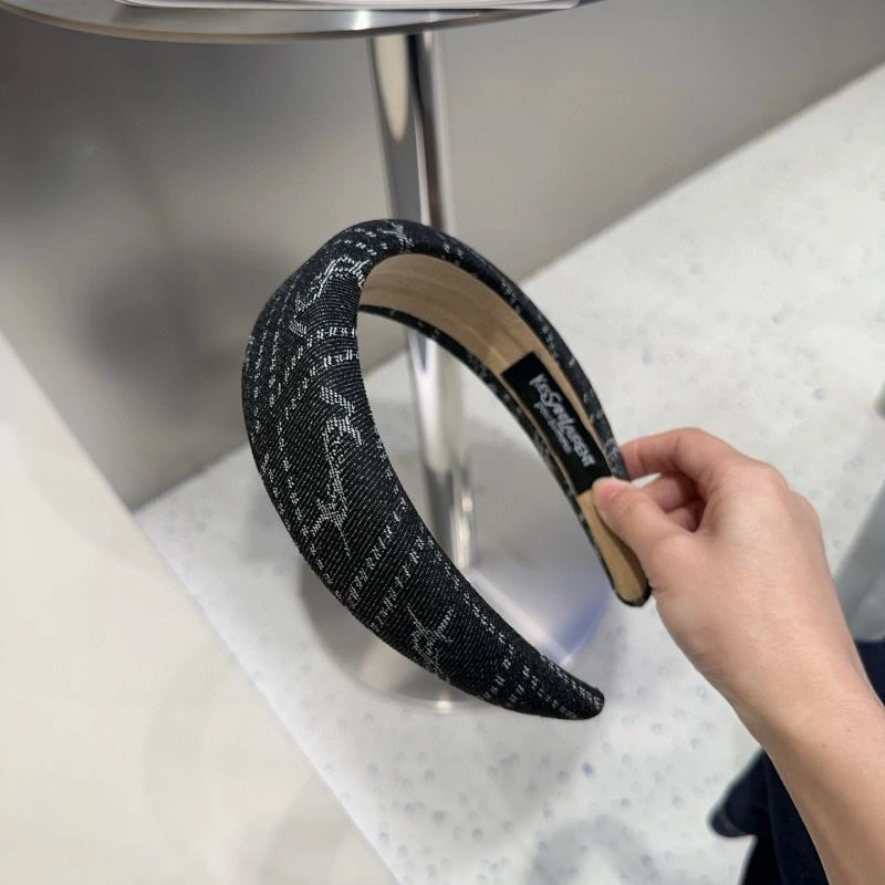 Resilient YSL Hair Hoop 263831