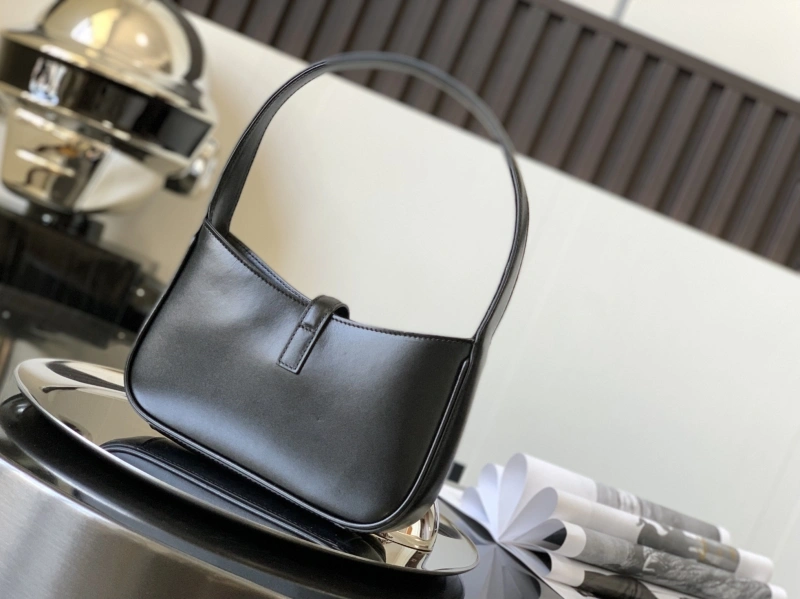 Comfortable YSL Hobo Bags 78241