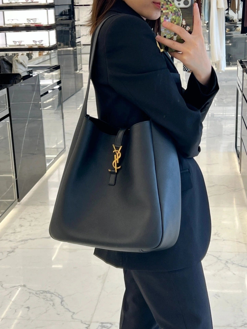 YSL Hobo Bags WeatherProof 78246