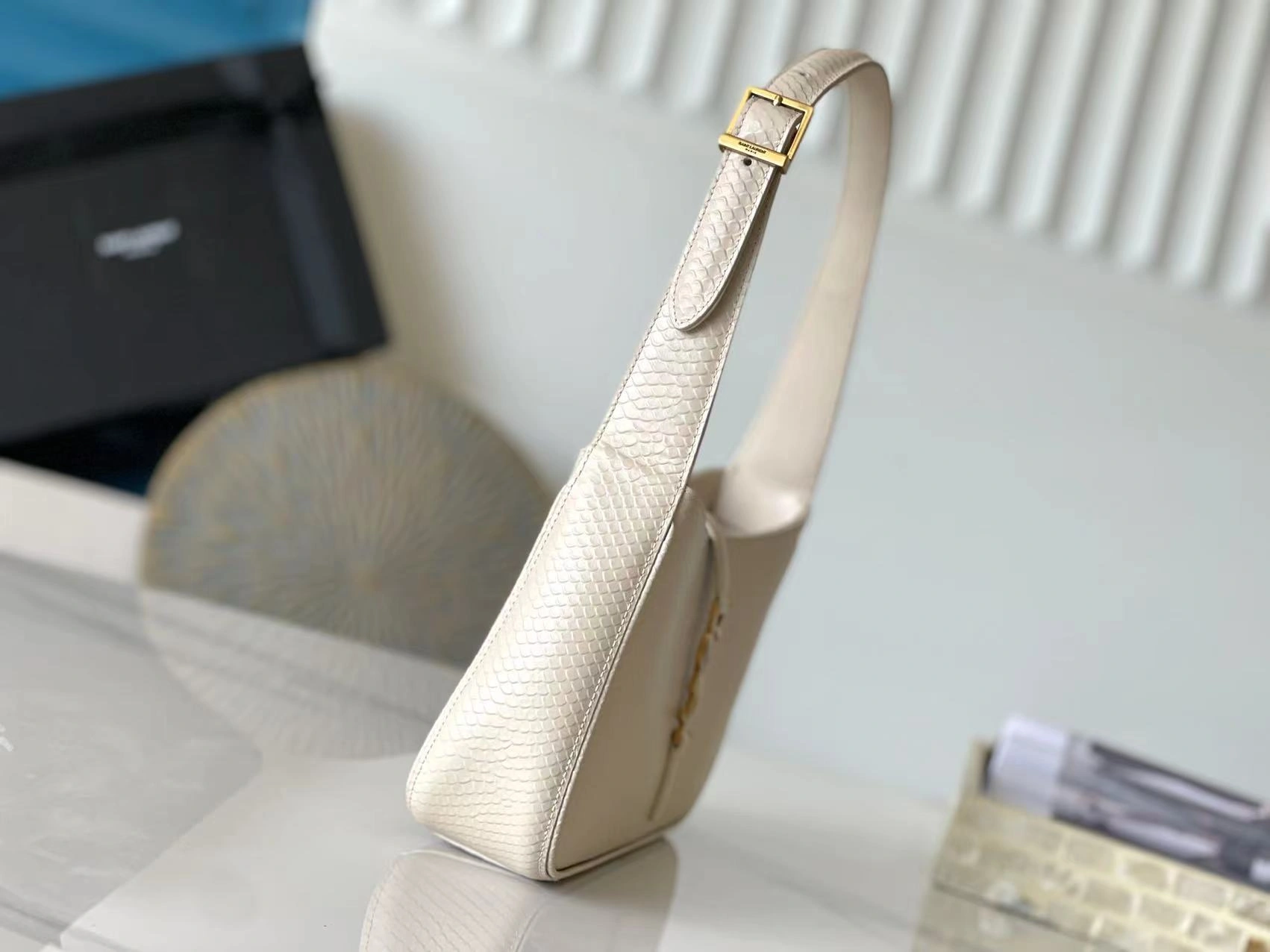 YSL Hobo Bags Elegant 74770