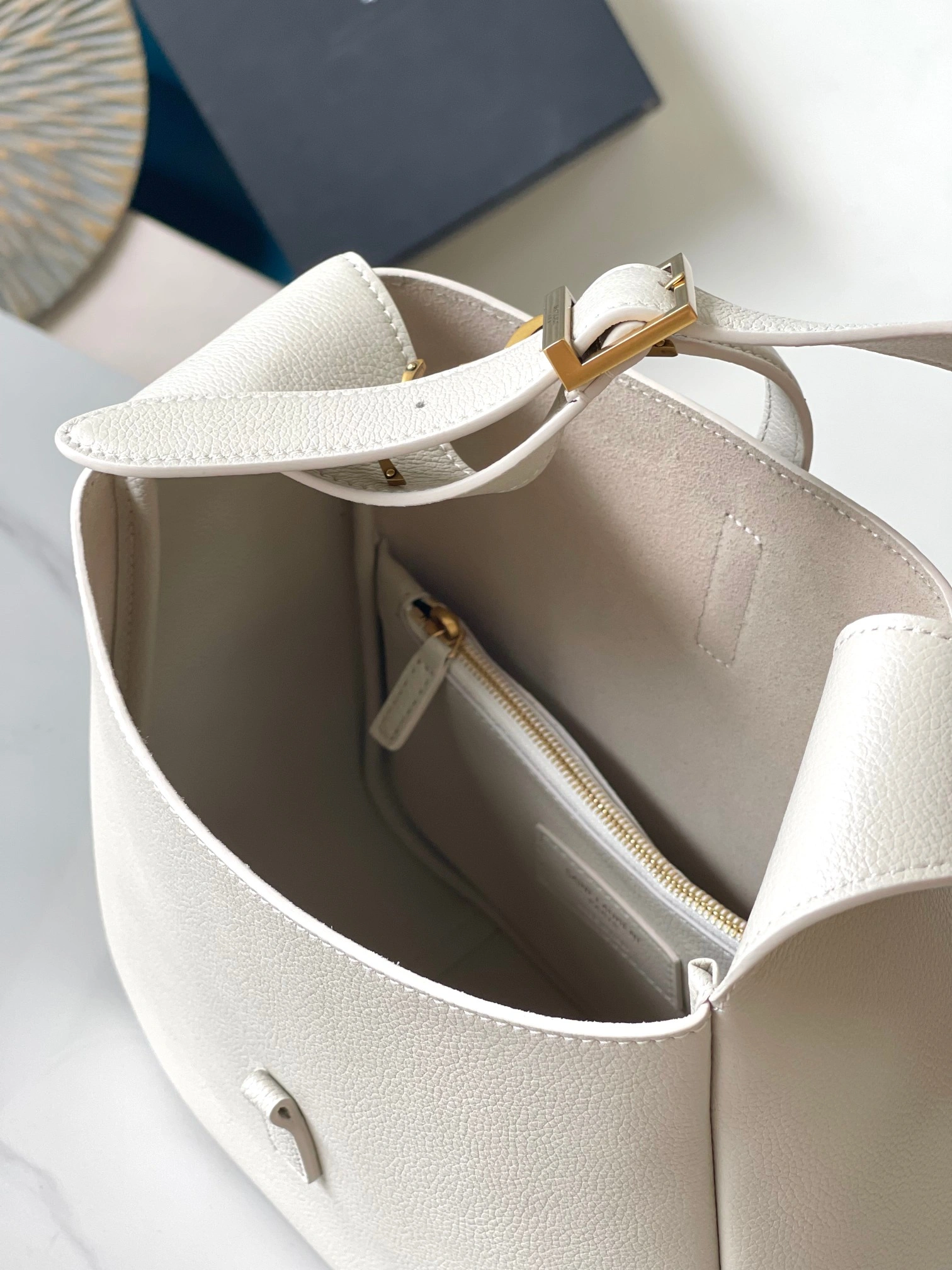 EyeCatching YSL Hobo Bags 71783