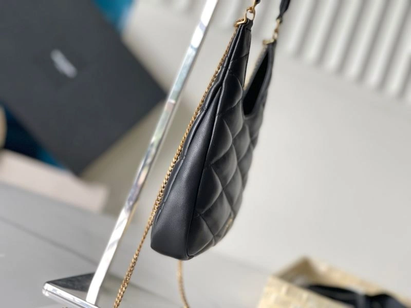 YSL Hobo Bags Versatile 64735
