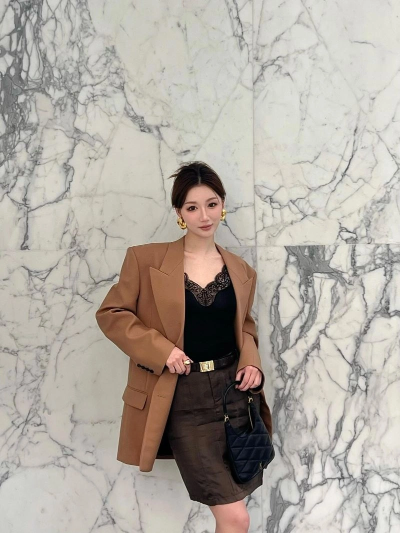 YSL Hobo Bags Versatile 64735