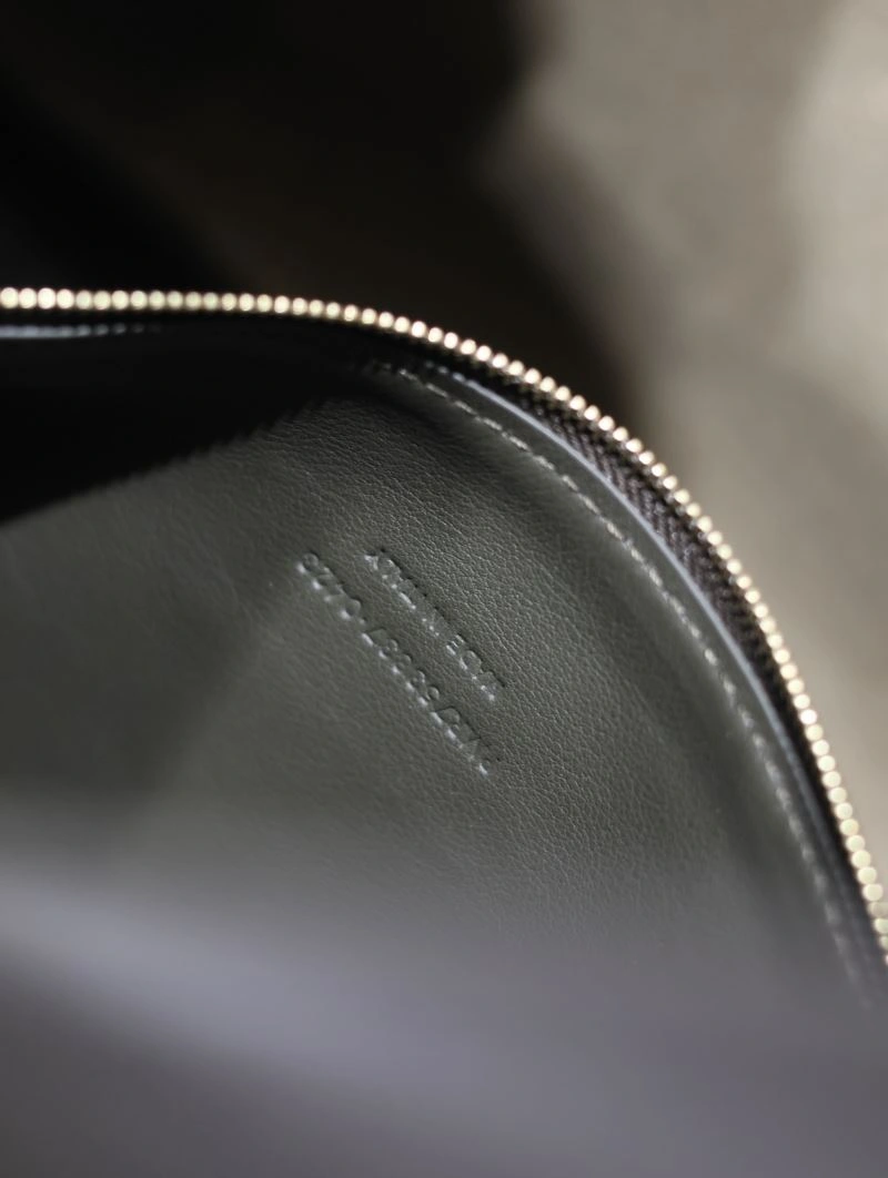 YSL Le5A7 Bags Breathable 63463