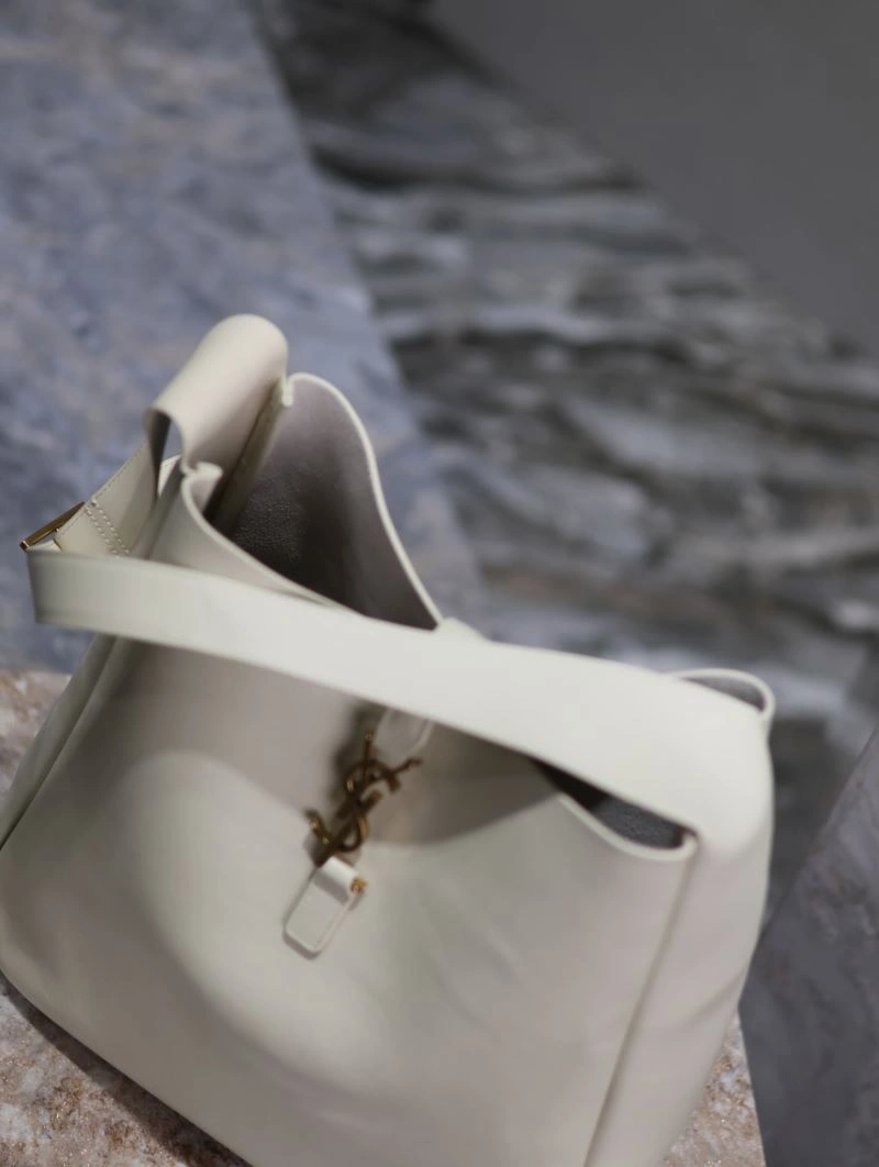Comfortable YSL Le5A7 Bags 63461