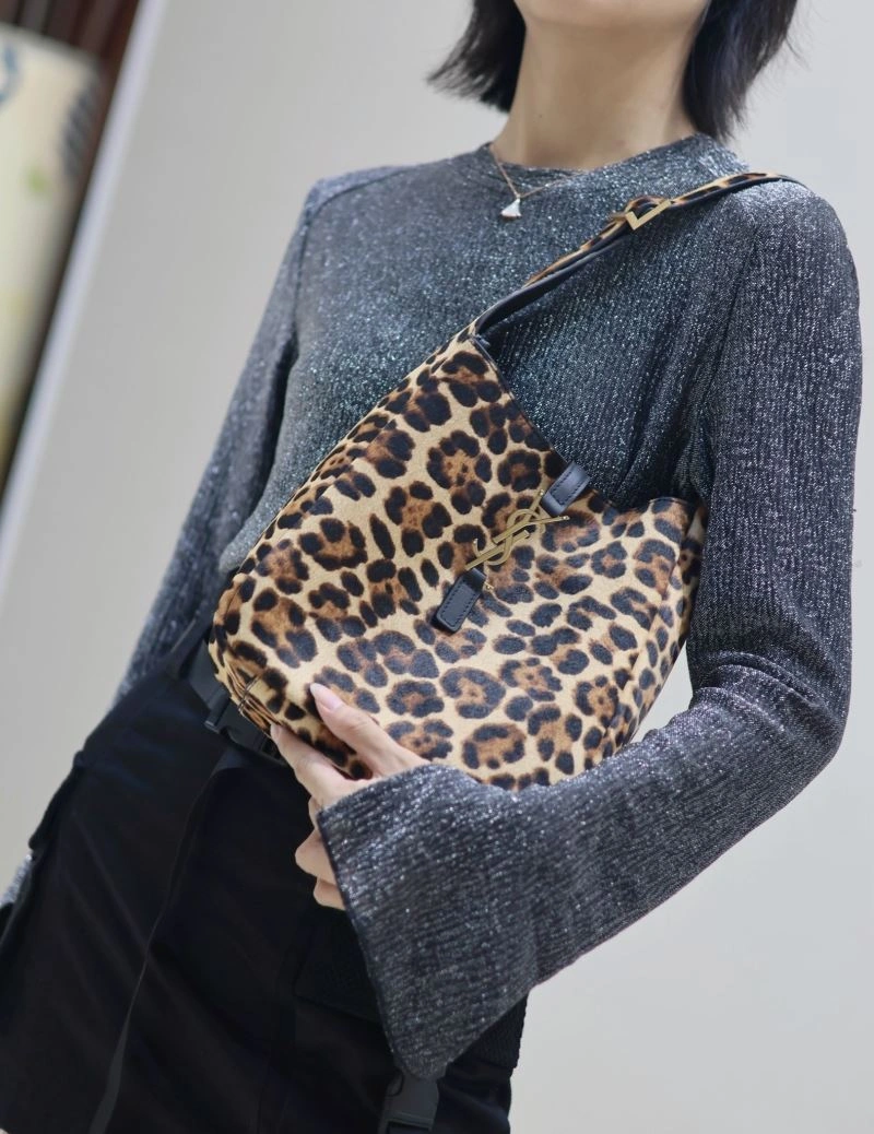 YSL Le5A7 Bags Durable 63103