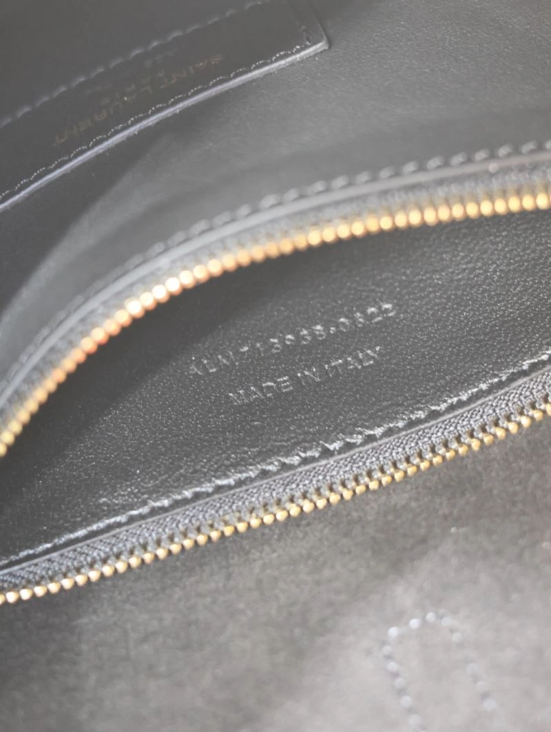 YSL Le5A7 Bags Durable 63103