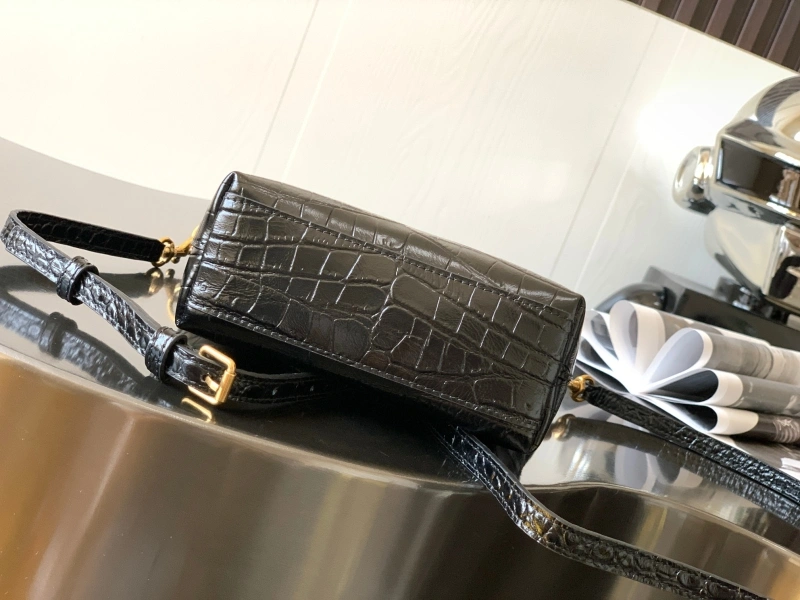 Functional YSL Shopping Bags 78095
