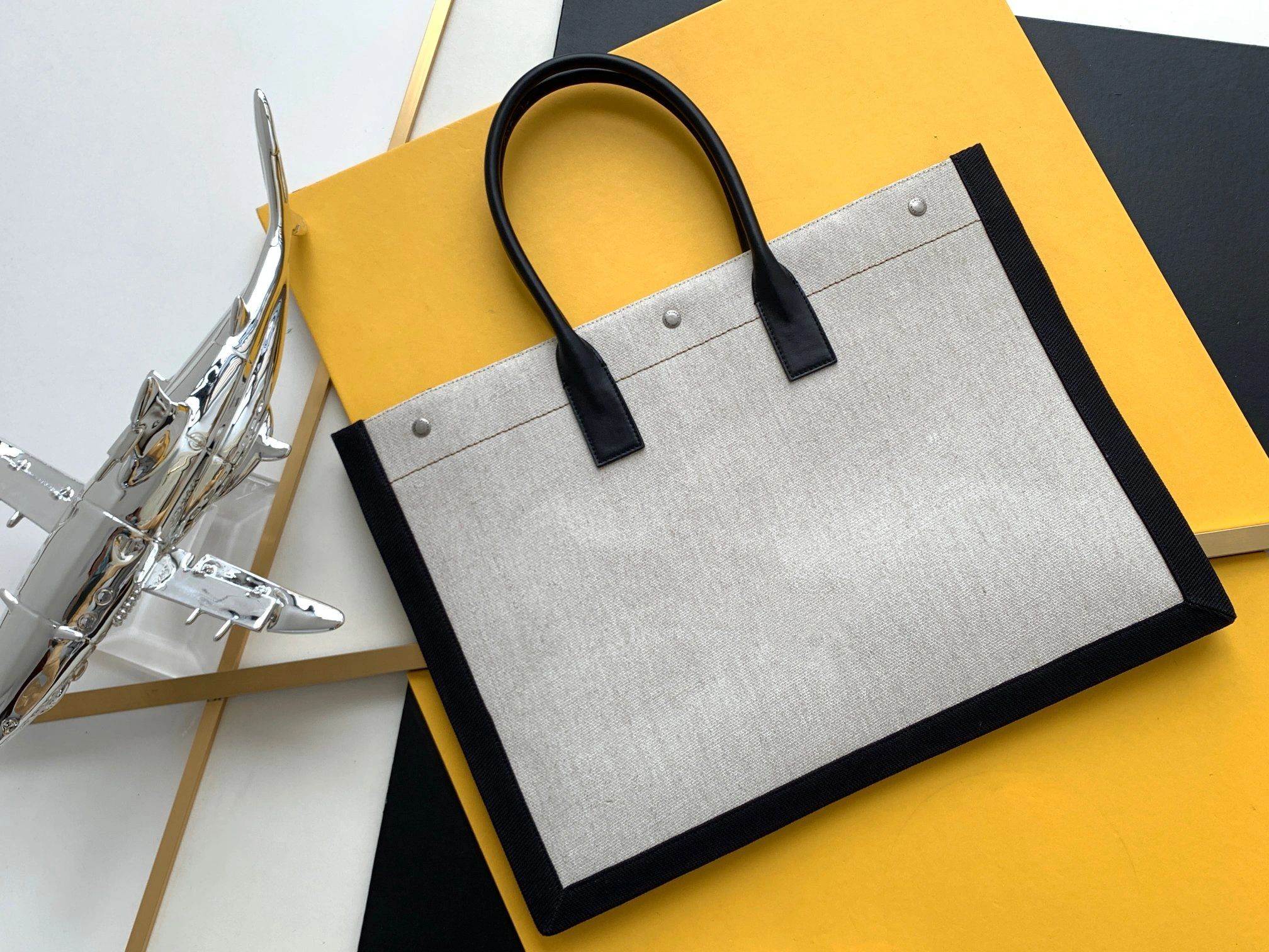 YSL Shopping Bags EasyCare 74744
