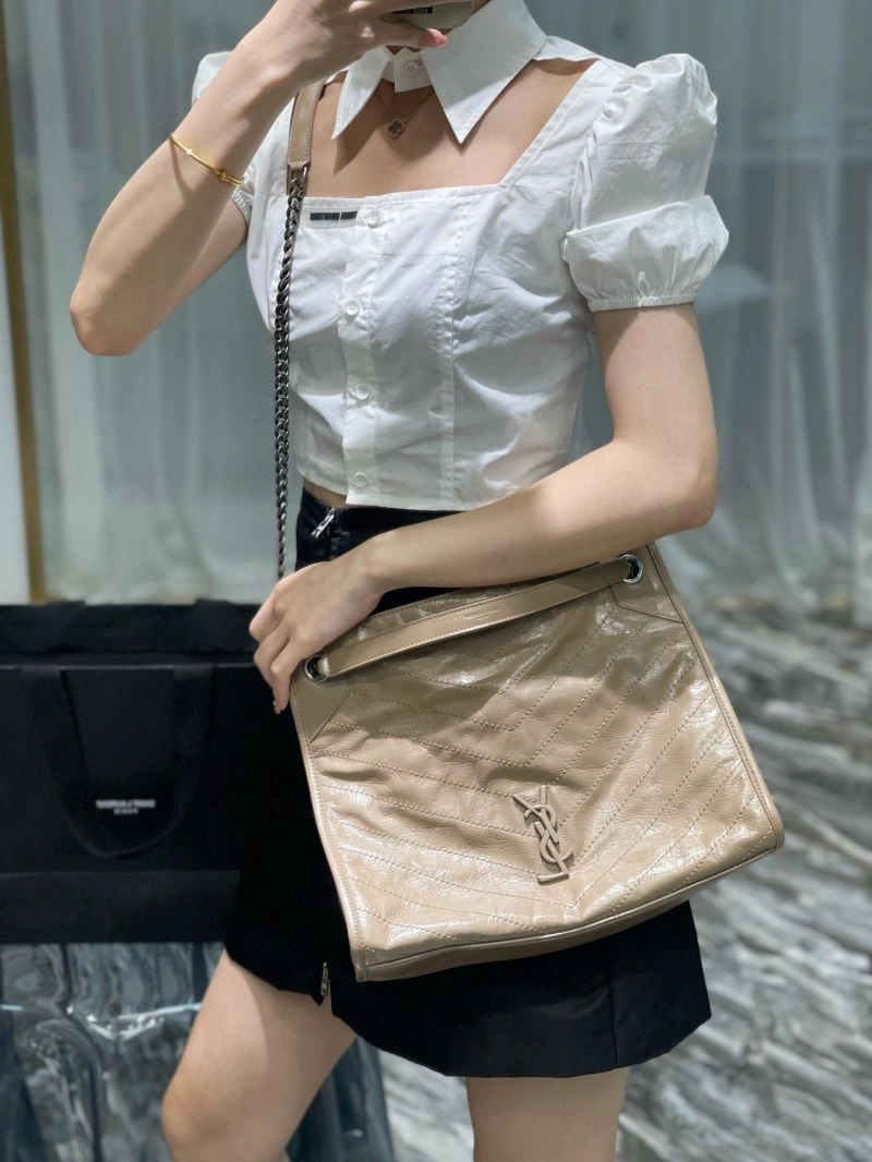 YSL Shopping Bags Sophisticated 63260