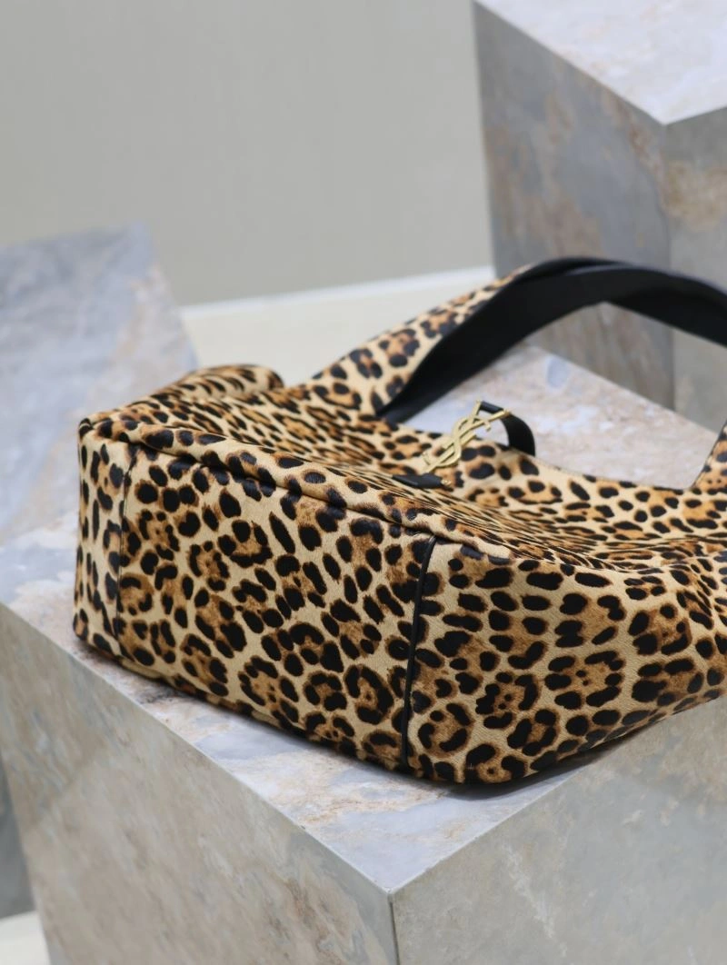 EyeCatching YSL Shopping Bags 62760