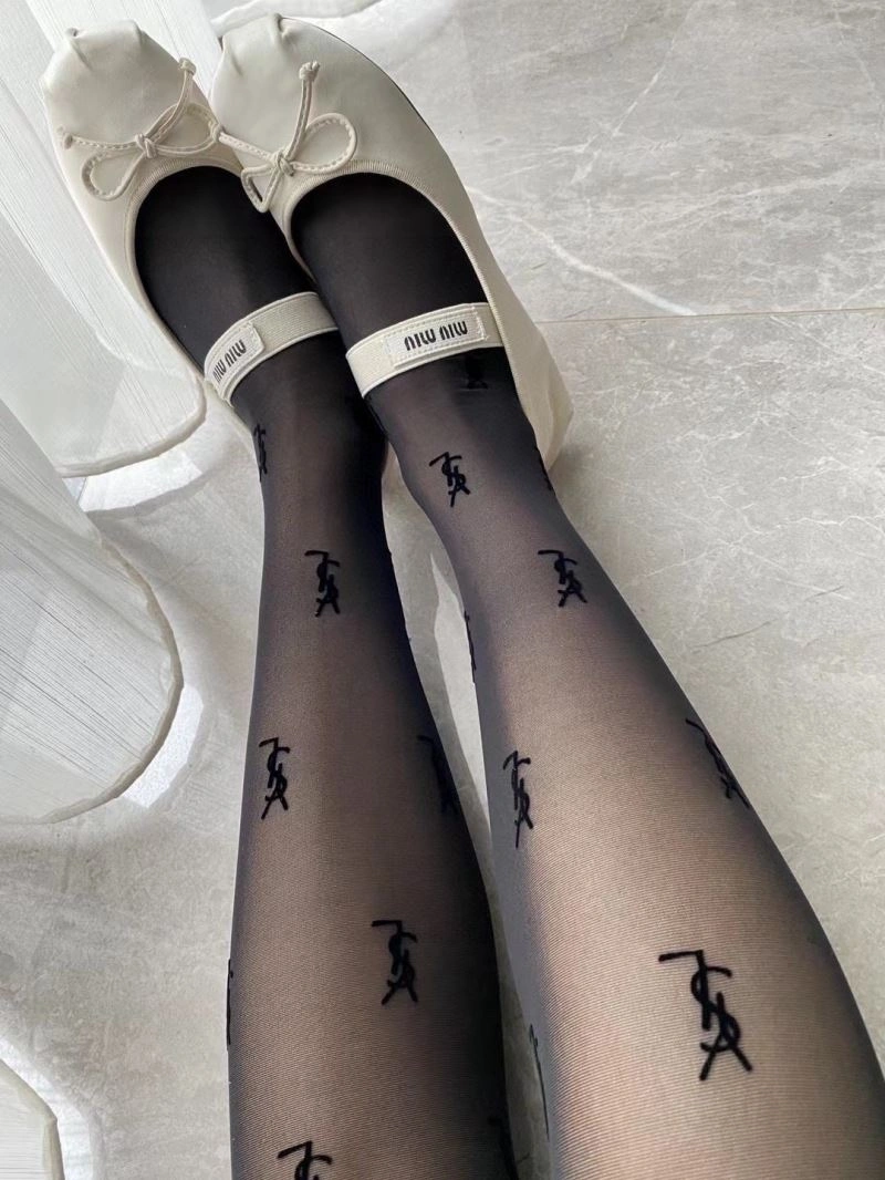 FreshLook YSL Socks 273409