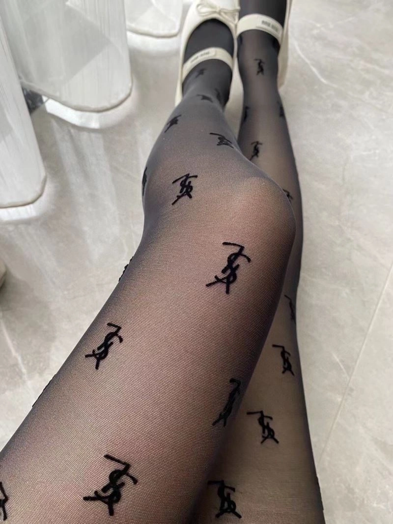 FreshLook YSL Socks 273409