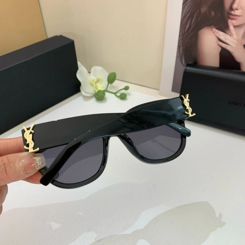 YSL Sunglasses Versatile 282701