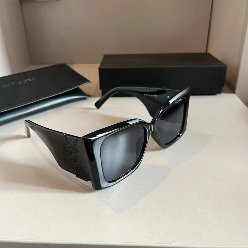 WaterResistant YSL Sunglasses 282702